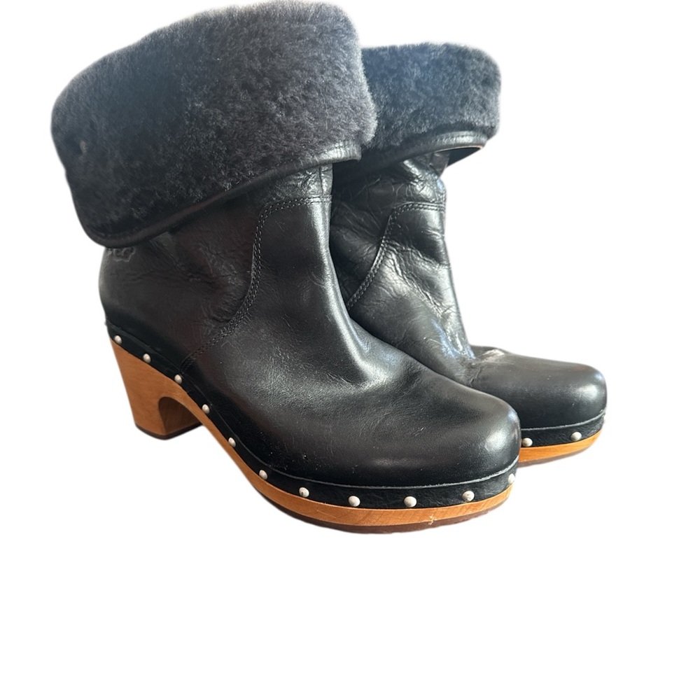 UGG Black Leather Mules with Fur Trim Y2K wooden soles